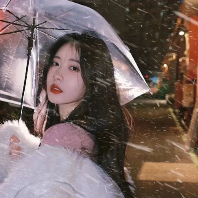 永恒的少女 海报
